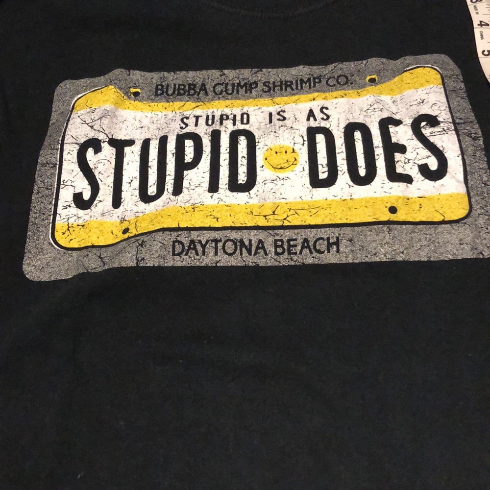 Used t short sizeS - Picture 8 of 11